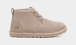 Apricot Men's Ugg Neumel Boots | India-9230671