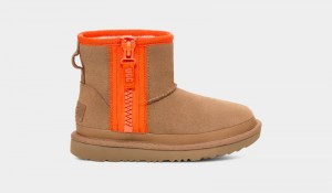 Brown Kids' Ugg Classic Mini Zipper Tape Logo Boots | India-2948671