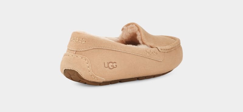 Apricot Women's Ugg Ansley Moccasins | India-8516042