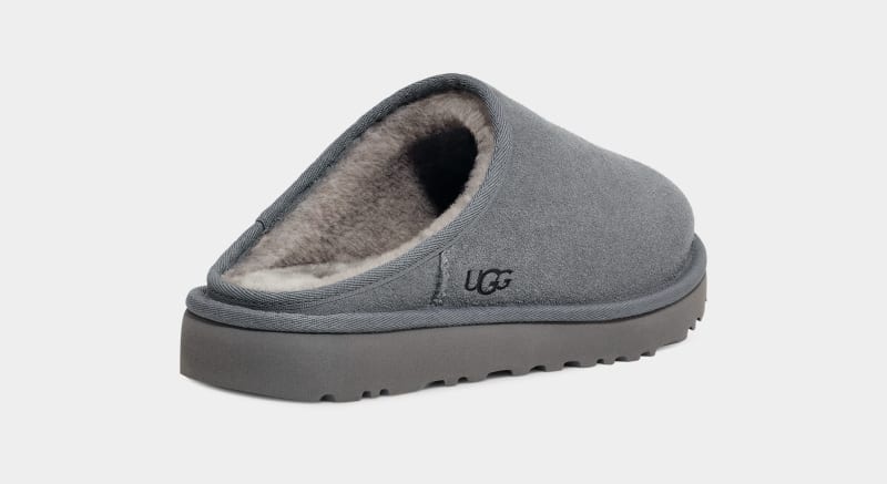 Grey Men's Ugg Classic Slip-On Slippers | India-7203519